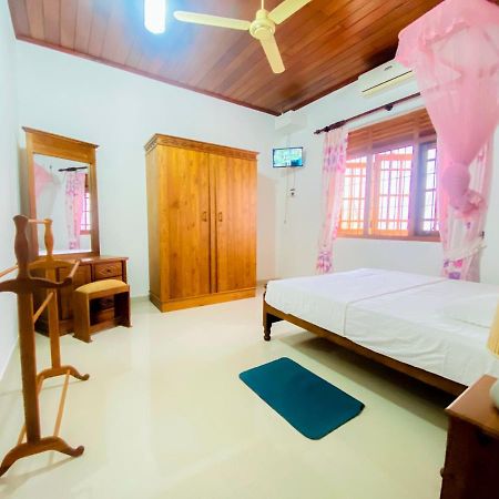 Lumbini Villa Bentota Eksteriør billede