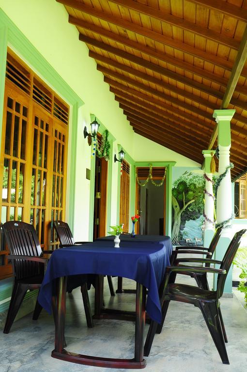 Lumbini Villa Bentota Eksteriør billede