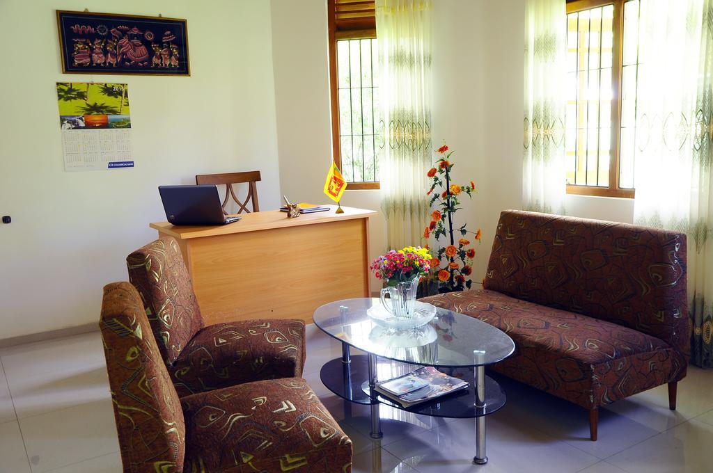 Lumbini Villa Bentota Værelse billede