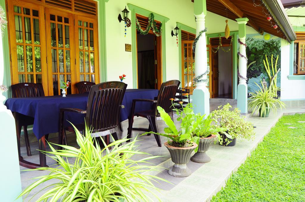 Lumbini Villa Bentota Værelse billede